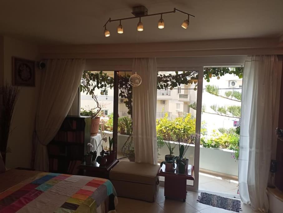 Annitas Luxury Oasis Apartment *