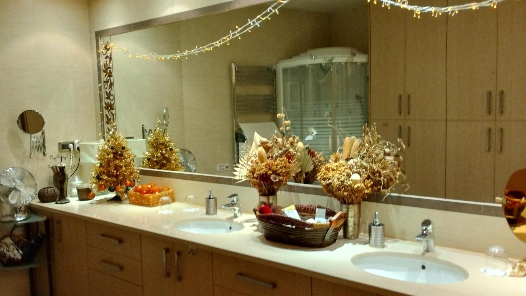 Annitas Luxury Oasis Apartment